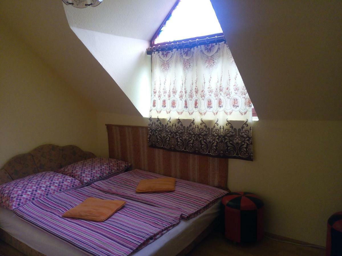 Tuenderkert Apartmanok Hajduszoboszlo Exterior photo